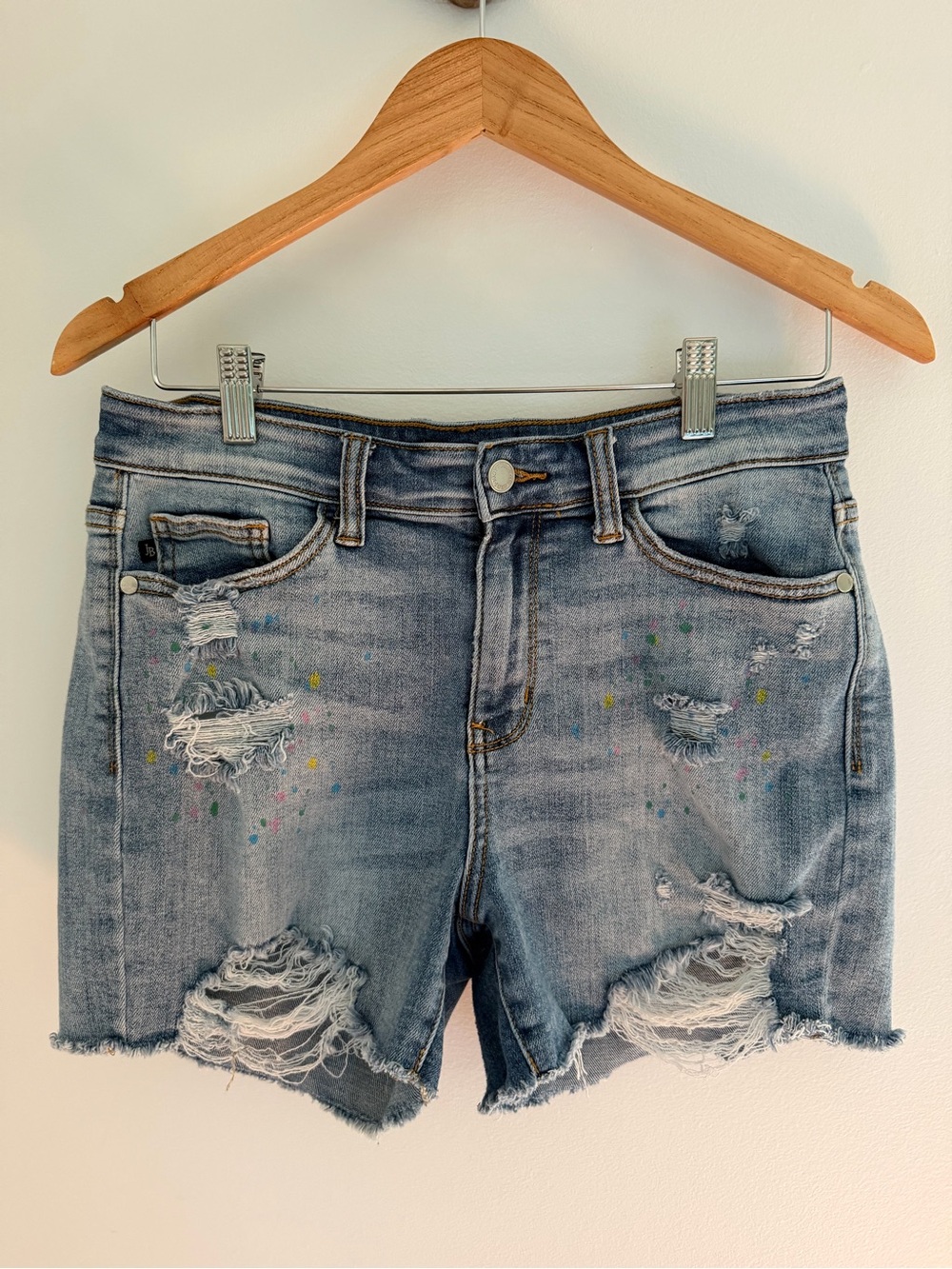 Judy Blue Paint Splatter Distressed Denim Shorts M